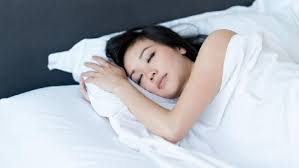 Mandi air hangat sebelum tidur. 5 Cara Efektif Tertidur Dalam 2 Menit