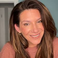 Stacy Strand's Instagram, Twitter & Facebook