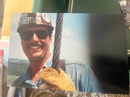 I was flipping through some pictures trying to find things for my Dads  service and I happened across these Gems… Gary Monte, Todd Masters, Nate  Austin, Donny Kirksey, Myself and Oporator Ronnie