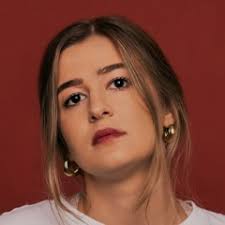 Stream Underneath the Moonlight by DIVIANNE