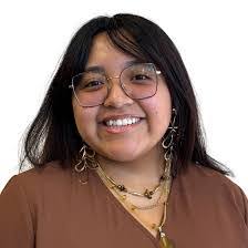 Victoria Pittman's Instagram, Twitter & Facebook