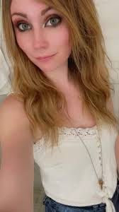 Ashley Herrington's Instagram, Twitter & Facebook