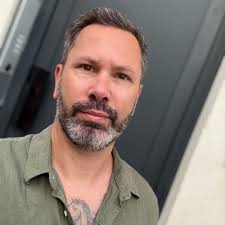 Snowboard travel bag recommendations?