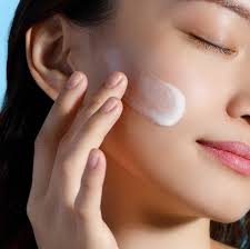 Top 8 kem chống nắng cho da nhạy cảm không gây kích ứng
