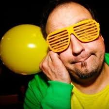 Stream Harry Bee music