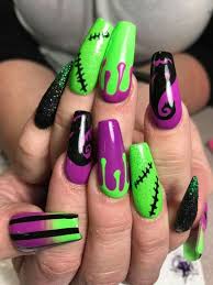Green and purple oogie boogie nails. Diy Halloween Nail Designs Diy Cuteness