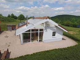 Alban und wurde im jahr 2008 gegründet. Musterhaus 8 Bio Solar Haus