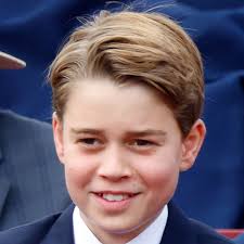 Kate Middleton's son Prince George makes unexpected appearance with proud  dad Prince William