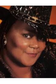 Gloria Denson's Instagram, Twitter & Facebook