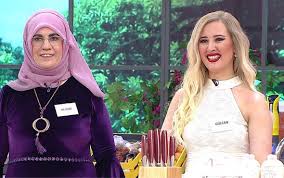 Kanal d'nin eğlenceli yemek programı gelinim mutfakta yeni sezonda onur büyüktopçu'nun sunumuyla 7 eylül pazartesi. Gelinim Mutfakta Izle Haberleri