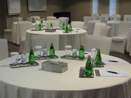 Round Table Setup For Meetings Table Decorations Meeting Room Table