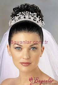 2018 Gelin Taci Modelleri Bayanlarin En Guzel Gunu Gelin Aksesuarlari Daha Fazla Model Http Www Bayanlar Com Tr 2016 Gelin Taci Mode Beautiful Gelin Tac