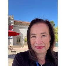 Linda Lippett's Instagram, Twitter & Facebook