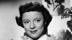 For the 2000 documentary the man on lincoln's nose, she served as an executive producer. Vavapit6utza M