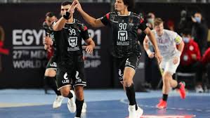 شاهد مباراة مصر والدنمارك في أولمبياد طوكيو (منافسات اليد) يلتقي منتخب مصر لكرة اليد، الآن، مع نظيره الدنماركي في مباراته الثانية في دورة الألعاب الأولمبية طوكيو 2020ـ قد فازت على المنتخب. Ø¹Ù„ÙŠ Ø²ÙŠÙ† Ø£ÙØ¶Ù„ Ù„Ø§Ø¹Ø¨ ÙÙŠ Ù…Ø¨Ø§Ø±Ø§Ø© Ù…ØµØ± ÙˆØ§Ù„Ø¯Ù†Ù…Ø§Ø±Ùƒ Ø¯Ø§Ø± Ø§Ù„Ù‡Ù„Ø§Ù„
