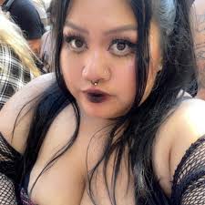 Will someone pick up tour poster, k-12 stationary set and bunny bonnet at  Pennsylvania show?