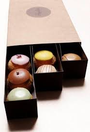 Gourmandise Le Retour Fashion Des Choux A La Creme Emballage Chocolat Emballage De Gateau Choux A La Creme