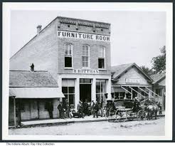 Worthington Indiana Horse Drawn Hearse In Front Of The Rottman Furniture Room House Styles Indiana Room Furniture