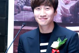 Running man" Lee Kwang Soo nhảy cực ngố và dễ thương