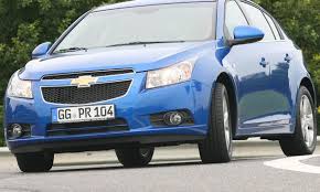 The nameplate has been used previously in japan, for a version of a subcompact hatchback car produced under a joint venture with suzuki from 2001 to 2007. Chevrolet Cruze 2 0 Diesel Im Test Autozeitung De