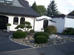 Gestaltung Vorgarten Modern Vorgarten Gestalten 41 Pflegeleichte Best Garten Ideen Front Garden Design Modern Garden Design Front Garden