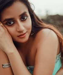 Sneha Mathew 🩵😻