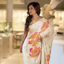 Pin By Vijaya Dandu On Unique Sarees Stylish Sarees Saree Floral Saree Styles