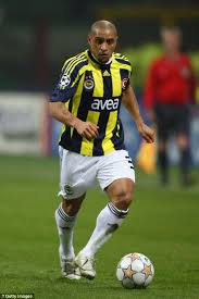 It shows all personal information about the players, including age, nationality, contract duration and current market value. Chelsea V Fenerbahce Key Battles Roberto Carlos World Football Best Football Players