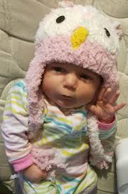 Many of you asked to see the front of this #1940s hat with #snood from my  collection. This rare find is completely knit from something that feels  like angora yarn. I started