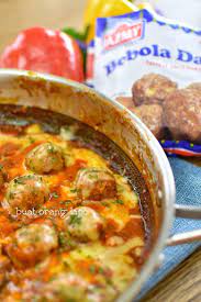 Pertama , panaskan kuali pada api sederhana dan masukkan sedikit minyak. Cheesy Meatball Meleleh Super Marvellous Buat Orang Lapo