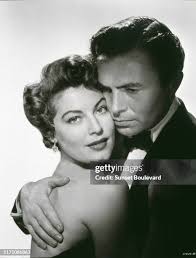 112 James Mason Directed Photos & High Res Pictures