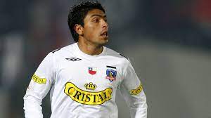Gonzalo jara er en chilensk fodboldspiller, som blev født den 29. Jara Recuerda Su Pasado En Colo Colo Con Un Mensaje A Vidal As Chile