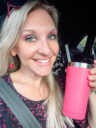 Hi yall! My name is Jen and I currently teach 7th grade science in Florida!  I'm passionate about holistic health and wellness and have leveraged my  love for science and education to