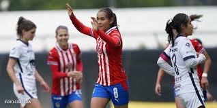 A través de sus redes sociales, pumas femenil presentó tres refuerzos más de cara al torneo guard1anes 2021 de la liga mx femenil: Horario Y Donde Ver En Vivo Chivas Vs Pumas Jornada 14 Liga Mx Femenil Guard1anes 2021 Radio Formula Qr