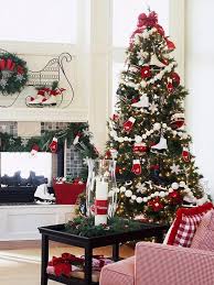 Weihnachtsbaum Schmucken Handschuhe Schlittenschuhe Weiss Rot Weihnachtsbaume Dekorieren Weihnachtsdekoration Dekorationsideen Weihnachten
