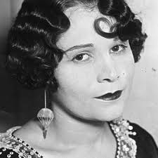 Gladys Roy, parachute jumper — Calisphere