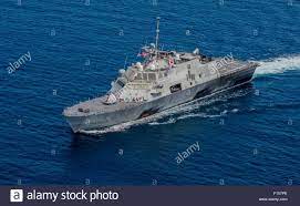 Lumut, oct 20 — the royal malaysian navy (rmn) hopes the government will be able to solve contractual issues regarding the procurement of six littoral combat ships (lcss) because of the importance of maintaining sufficient assets for the country's defence forces. Die Us Navy Littoral Combat Schiff Montiert Uss Fort Worth In Formation Mit Der Royal Malaysian Navy Im Rahmen Des Cart Malaysia Trainingsubungen 19 August 2015 In Der Sulu See Stockfotografie Alamy