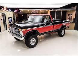 Pin By Hugo Narvaez On Cars In 2020 Classic Ford Trucks Ford Trucks Lifted Ford Trucks