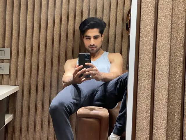 Harshad Chopda: Age, Education, Net Worth, Height, Family, Girlfriend, and  Much More - India Education