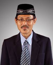 Setelah bangun, istri gus kautsar pengasuh pondok pesantren ploso mojo kediri tersebut juga sempat share ke medsos terkait mimpinya tersebut. Gus Zakki Kajen Sosok Hafidzul Quran Dan Visioner Dalam Pendidikan