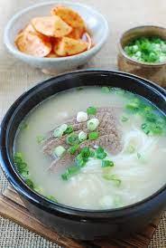 Seolleongtang Ox Bone Soup Recipe Korean Soup Recipes Soup Recipes Best Korean Food