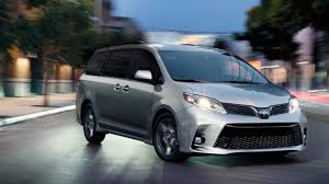 Toyota is retrofitting its 2018 camry and sienna with android auto and apple's carplay platform. Toyota Further Details Carplay Plans Coming To 2019 Camry Sedan And Sienna Minivan 9to5mac