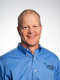 Erik Nell's Instagram, Twitter & Facebook