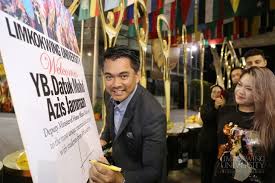 Maybe you would like to learn more about one of these? Yb Dato Azis Jamman Receives Honorary Doctorate From Limkokwing University Limkokwing University Of Creative Technology