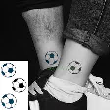 Deyverson brum silva acosta (born 8 may 1991), simply known as deyverson, is a brazilian professional footballer who plays as a forward for spanish club deportivo alavés. Tatuagens Na Perna De Futebol