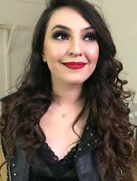 Comme me le disait souvent mon père, cette magnifique phrase de "Henri  Estienne" extrait de l'ouvrage "Prémices" : "Si jeunesse savait, si  vieillesse pouvait". J'aimerai remercier toutes les belles et jeunes  énergies