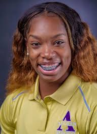 2018-19 Women's Basketball Roster