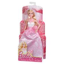 Ses meilleures amies ariel et raiponce vont l'aider à se préparer! Barbie Mariee Poupons Et Poupees La Grande Recre