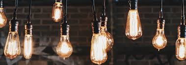 Unique Trends For A Winter Wedding Vintage Light Bulbs Roof Garden Design Bulb