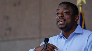 Hochul stands by Brian Benjamin, will remain running mate